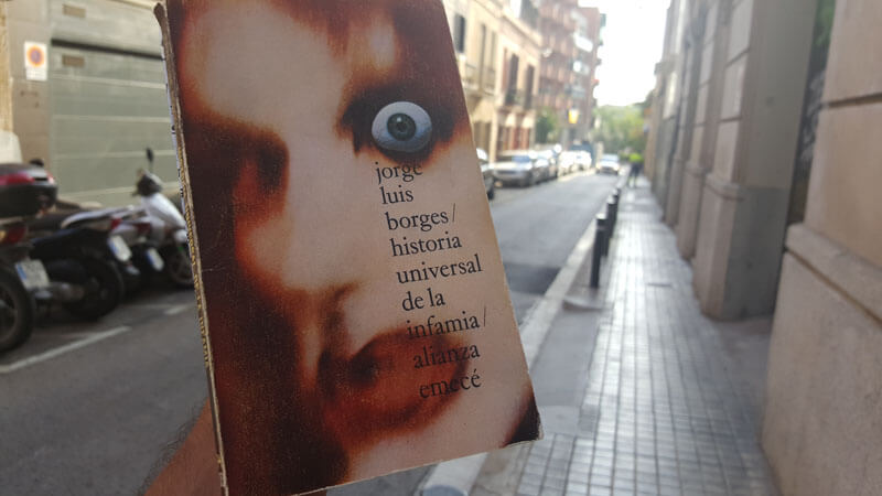 Portada del libro Historia Universal de la Infamia
