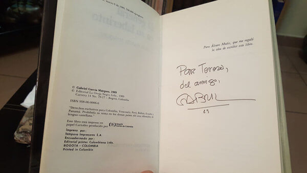 primera edición autografiada de El general en su laberinto